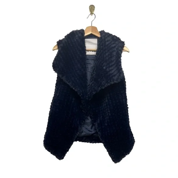 ANTHROPOLOGIE NVLT Navy Fur Vest - Picture 5 of 10